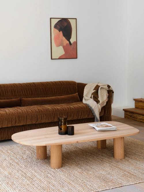 Parmi notre sélection soldée il y a cette table basse en chêne clair qui conjugue mêle élégance brute & inspirations japonisantes 💛 Un vrai coup de cœur pour moi, et vous ?