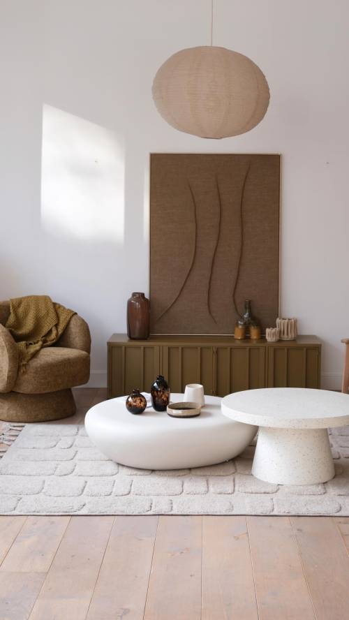 {Vente éphémère lilloise} Hier c’était le lancement de notre vente lilloise et c’était vraiment fou, un immense merci à vous 😍 On continue de vous accueillir aujourd’hui et demain, de 11h à 19h pour découvrir nos dernières nouveautés déco, nos inspirations pour Noël & belles idées cadeaux pour tous les budgets ! Rendez-vous au 15, rue de Bourgogne à Lille 🙂