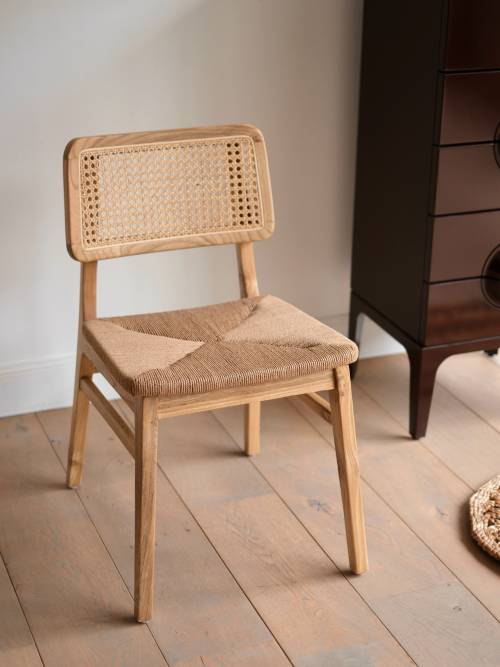 Notre chaise en cannage, un savoir-faire traditionnel revisité dans un design contemporain épuré 👌🏻💛