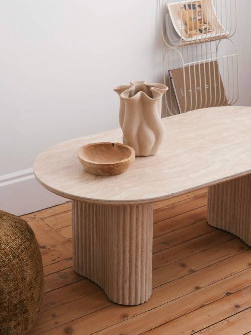 Courbes, matière & modernité : On vous présente notre nouvelle table basse effet marbre qui semble déjà beaucoup vous plaire sur l’eshop 💛
