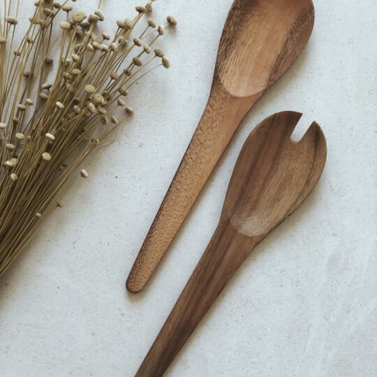 Couvert à salade en bois