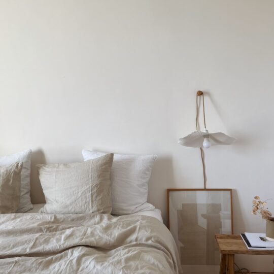 Suspension Luminaire "Fleur" en papier mâché small – Image 2