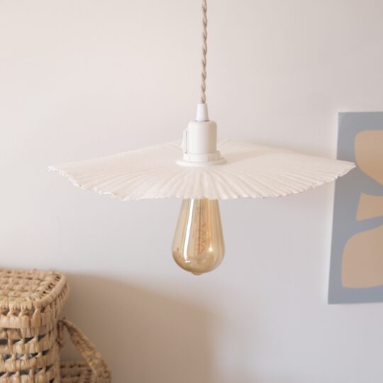suspension fleur papier macher xs