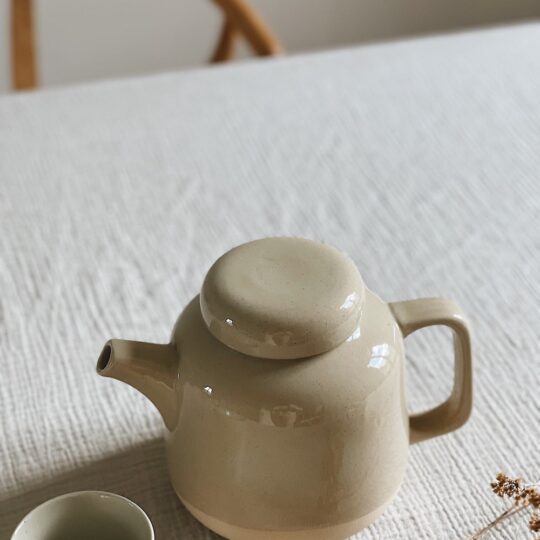 Théière en grès