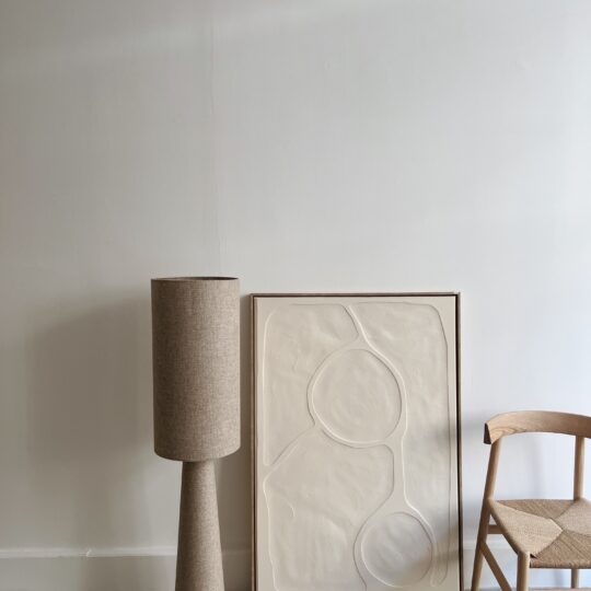 Lampadaire en lin naturel – Image 1