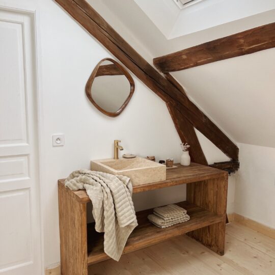 Console en teck recyclé - salle de bain – Image 3