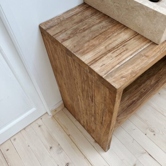 Console en teck recyclé - salle de bain – Image 4