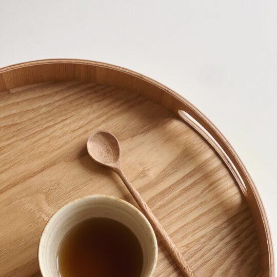 Plateau rond en bois – Image 2
