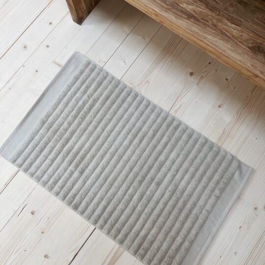 Tapis de salle de bain en coton beige – Image 2