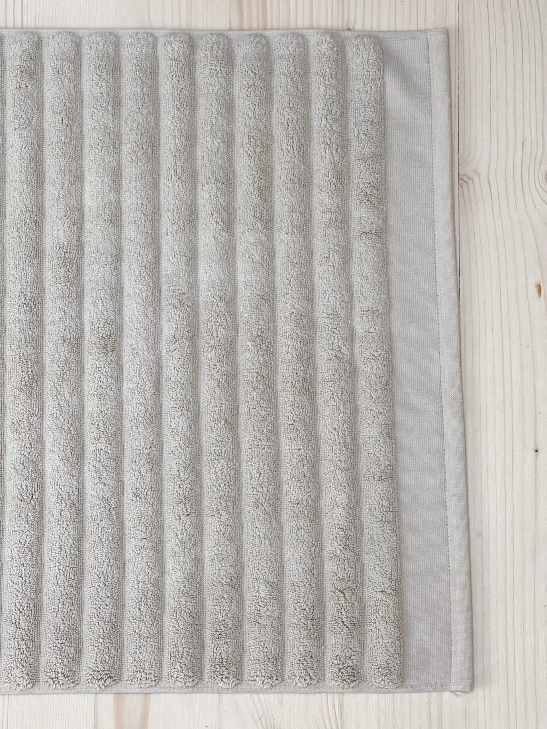 Tapis de salle de bain en coton beige – Image 3