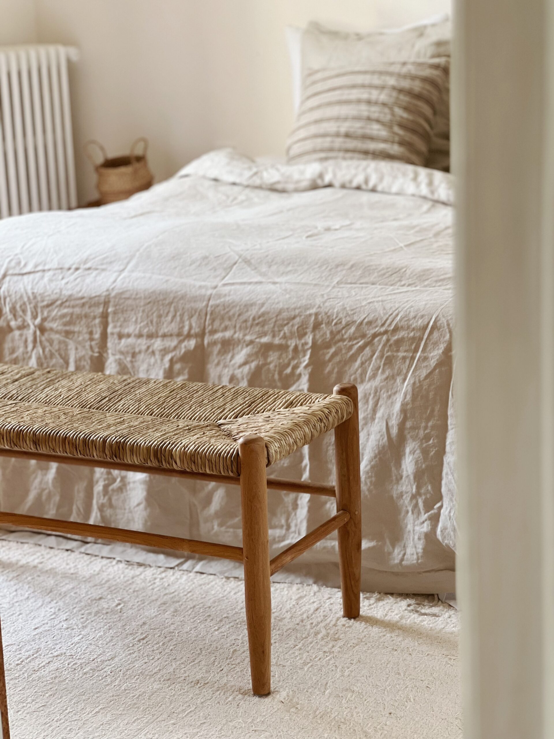 Banc en teck et rotin – Image 1