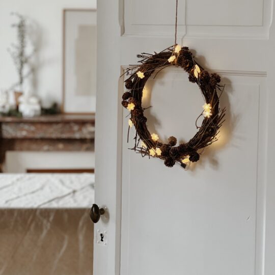 Couronne de Noël en branchages – Image 3