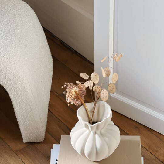 Vase collerette en ceramique blanc – Image 6
