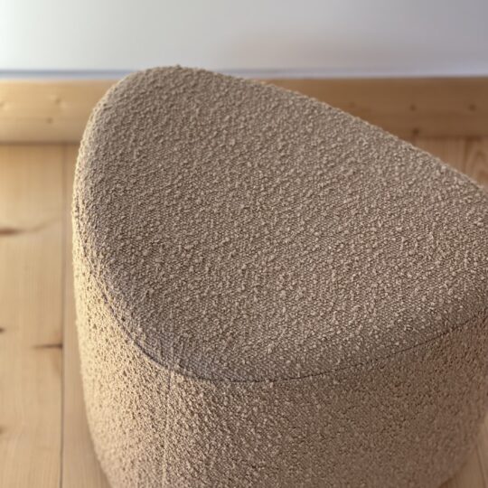 pouf bouclette beige