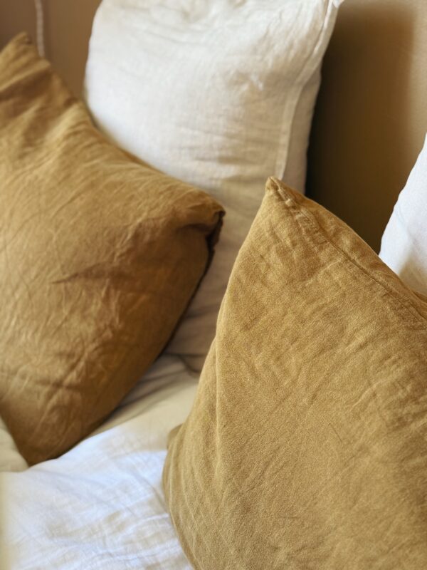 taies-oreiller-lin-gold Taies d'oreiller en lin lavé / coton - 5 couleurs