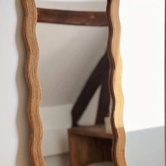 Miroir mural en rotin en forme de vague