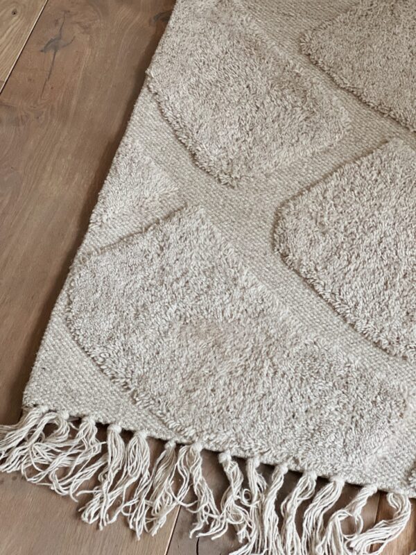 Tapis à motifs beige