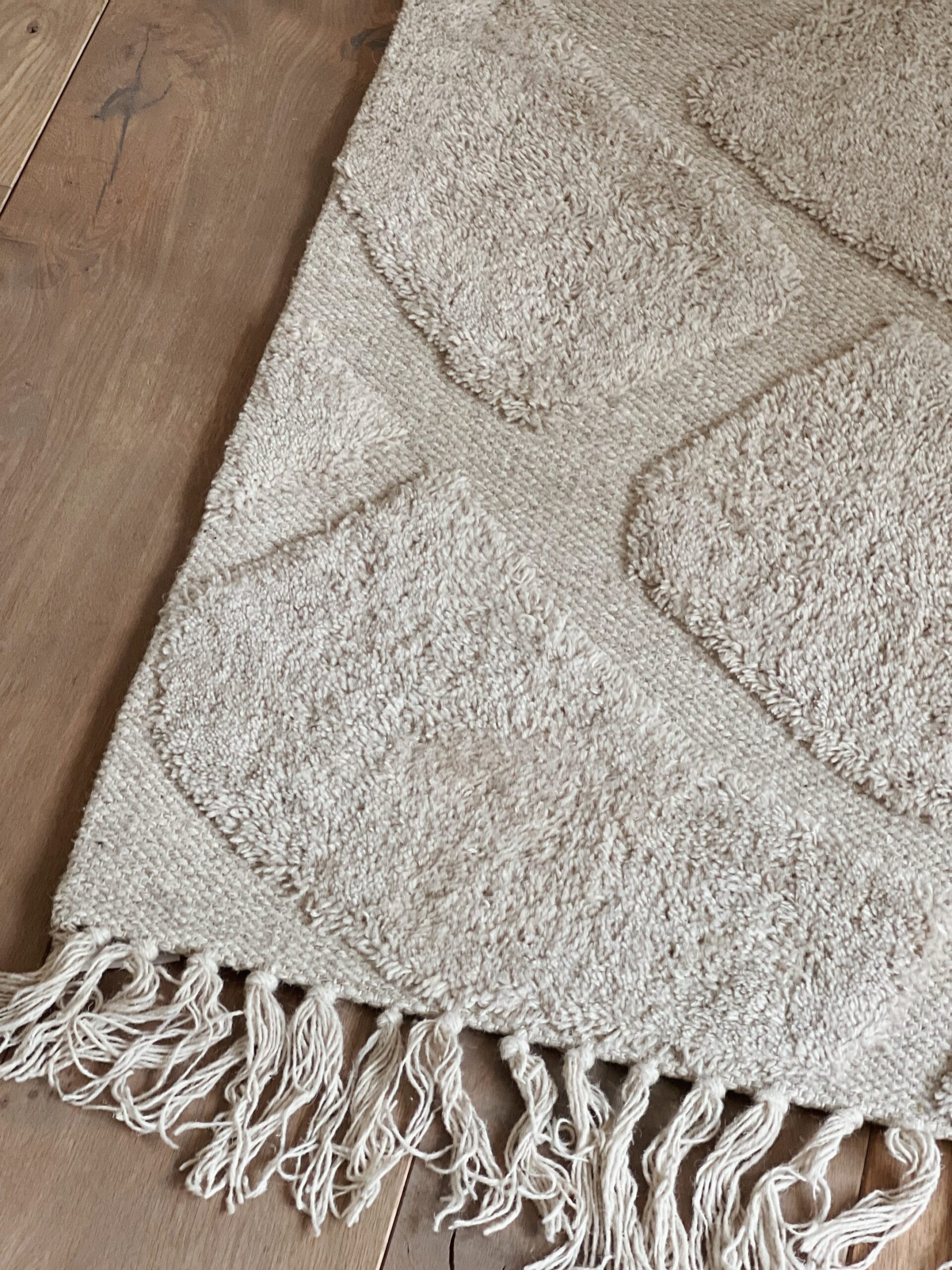 Tapis à motifs beige