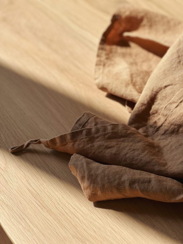 Torchon en cuisine en lin hazelnut