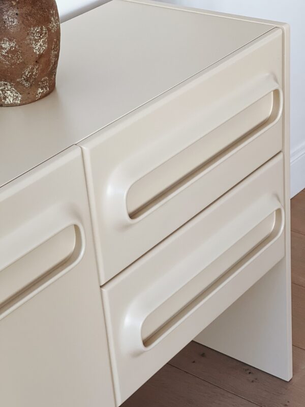 Enfilade design retro