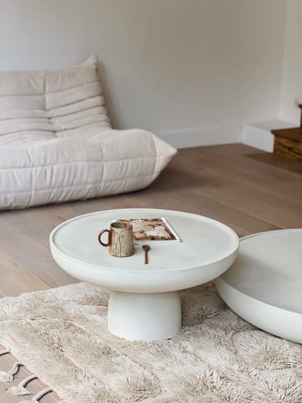 Tables gigogne en microciment