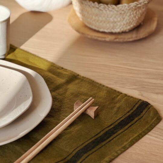 Set de table en lin lavé olive