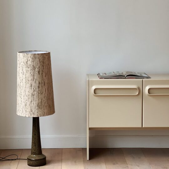 Lampe en grès moutarde