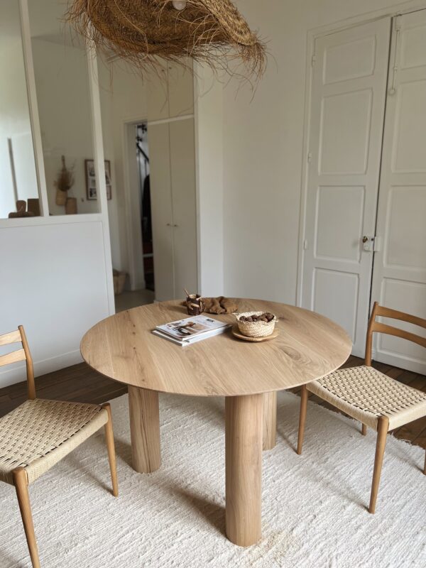 table ronde en bois