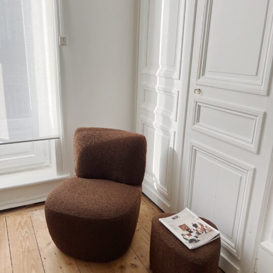 Fauteuil bouclette marron