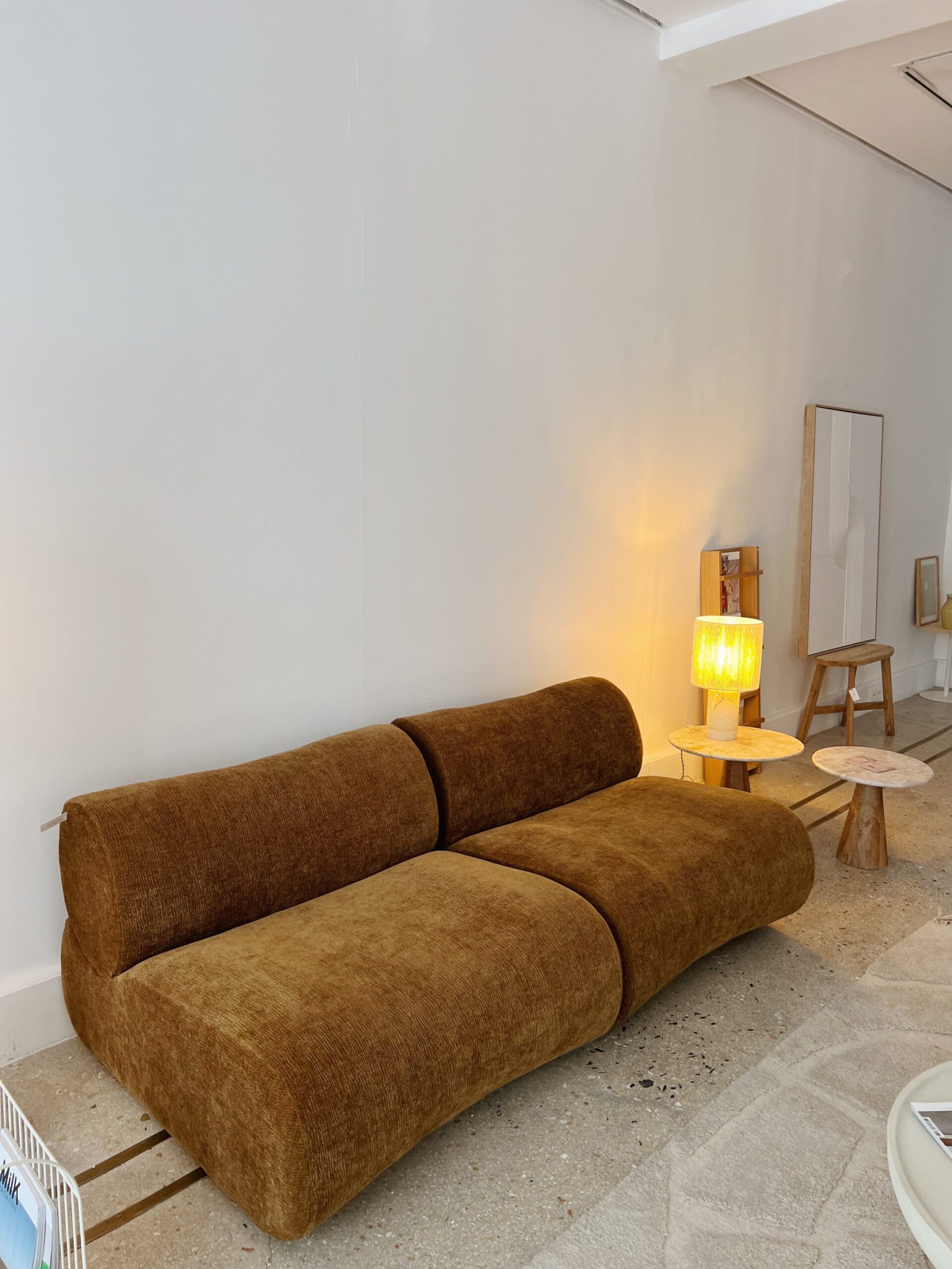 Chauffeuse velours marron