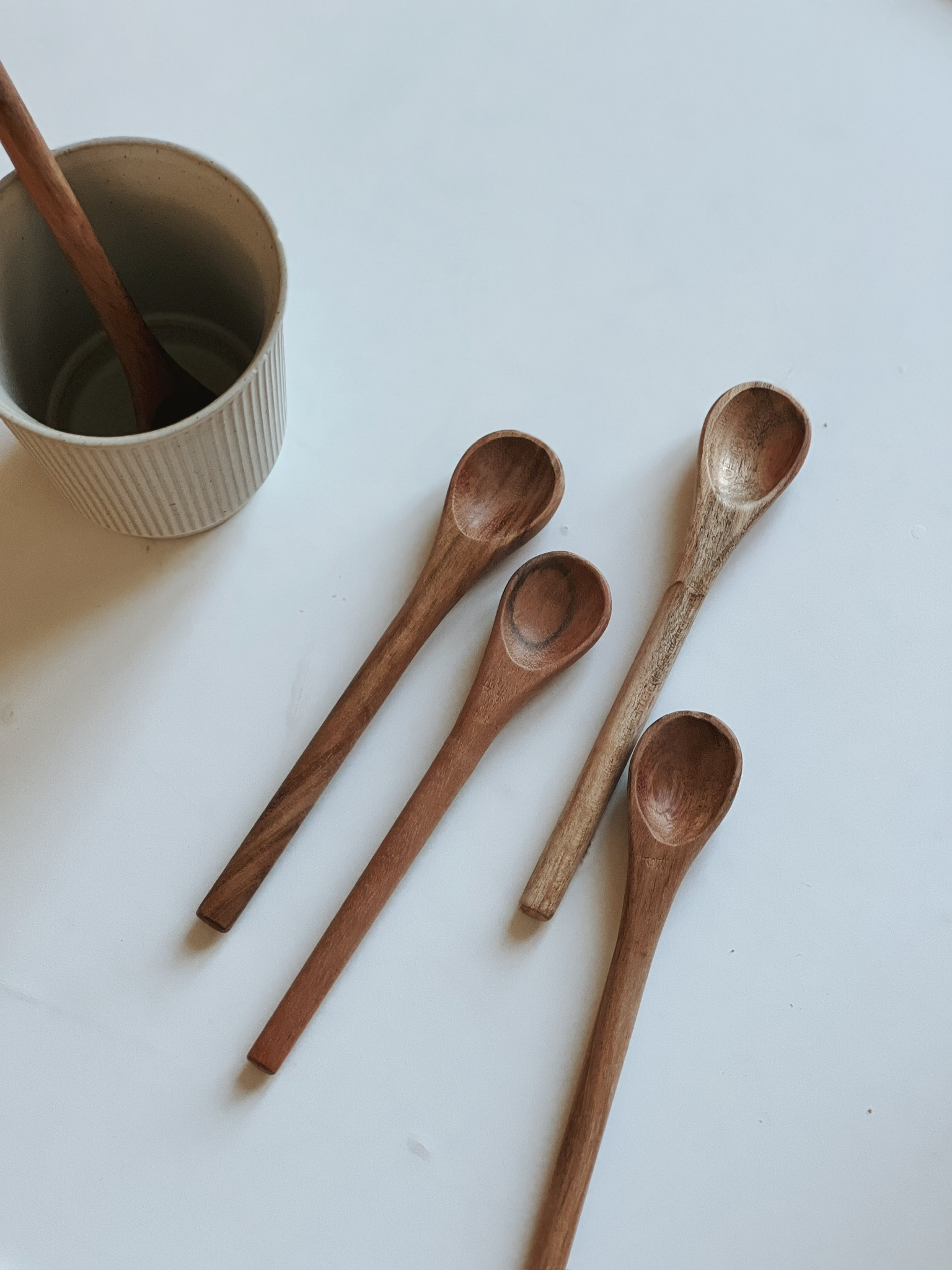 petite cuillère en bois