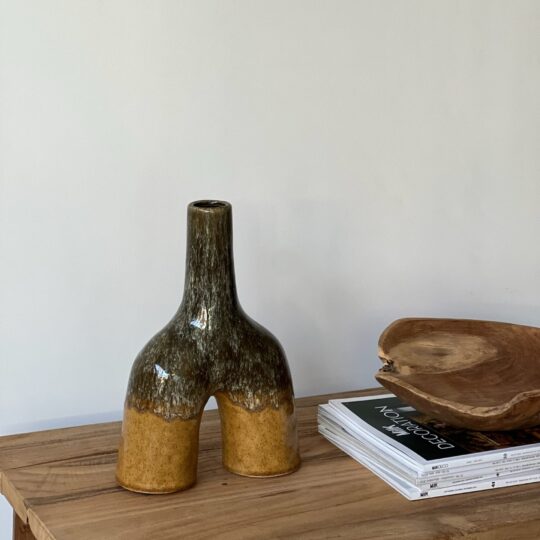 Vase rétro en céramique marron