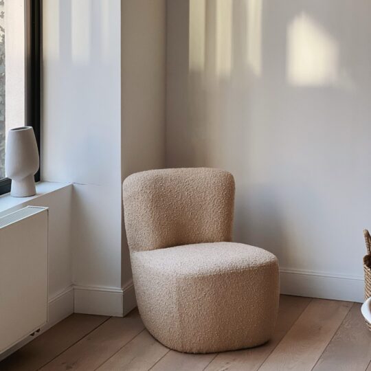 fauteuil-bouclette-beige
