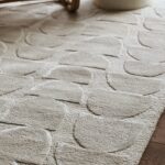 tapis blanc casse