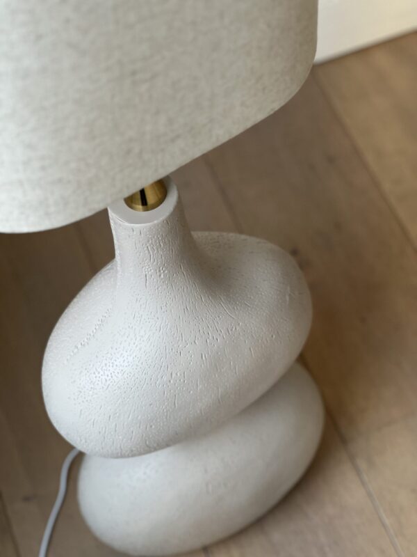 Lampadaire beige