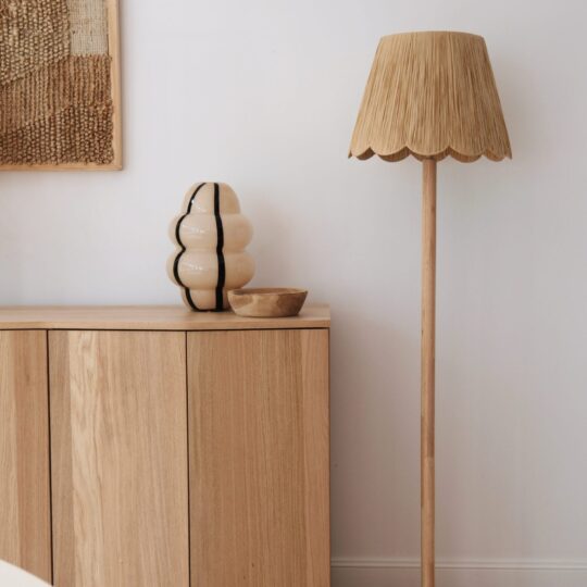 Lampadaire raphia et bois