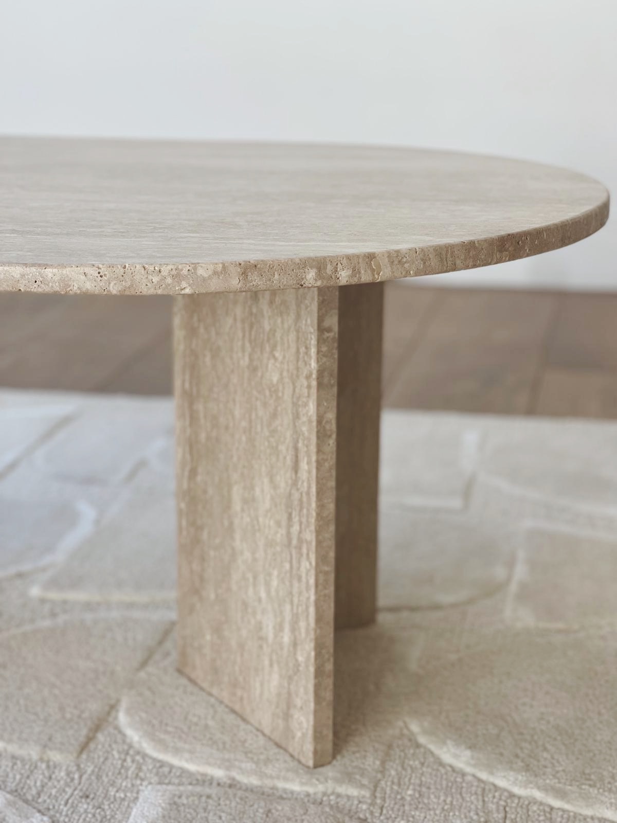 table basse en travertin beige
