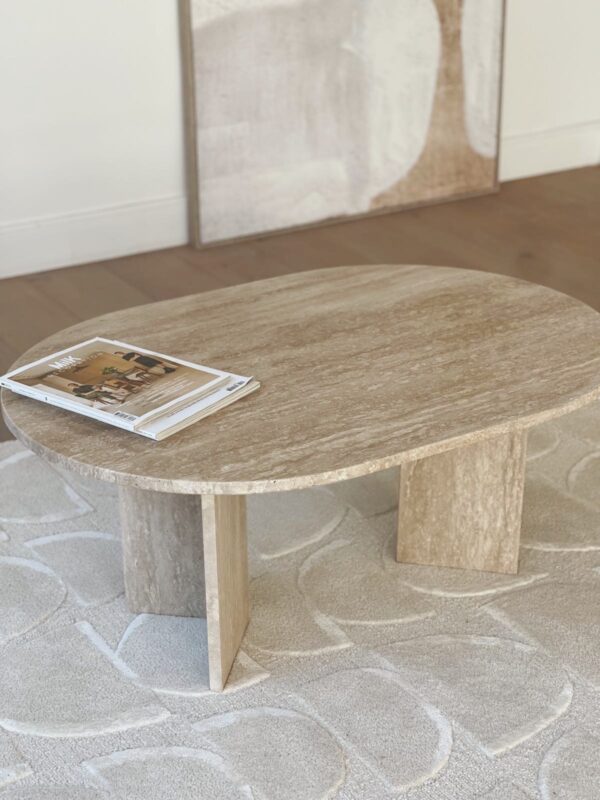 table basse en travertin ovale