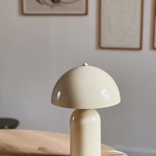 Lampe à poser en métal écru