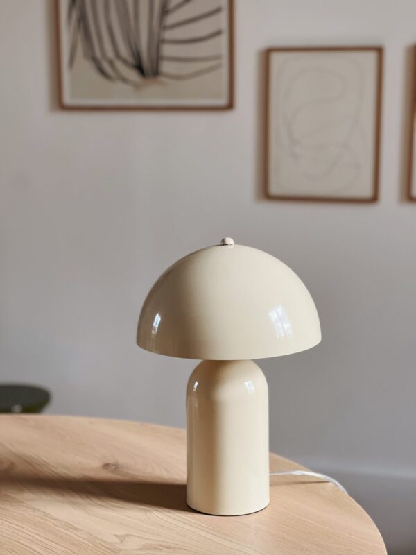 Lampe à poser en métal écru
