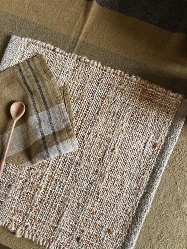 set de table en toile de jute