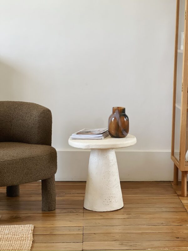 Table basse de salon effet travertin