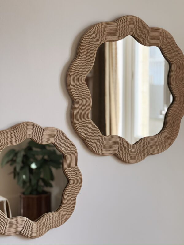 Miroir en rotin