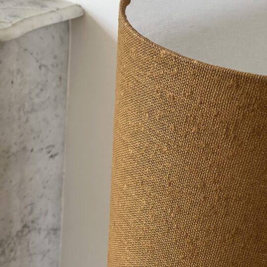 Lampe de sol tissu bouclette