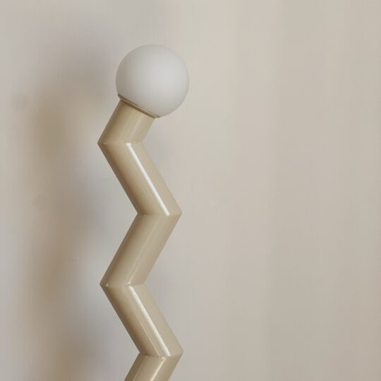 lampadaire métallique