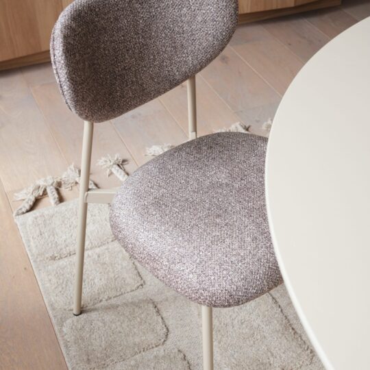 chaise moderne salle à manger