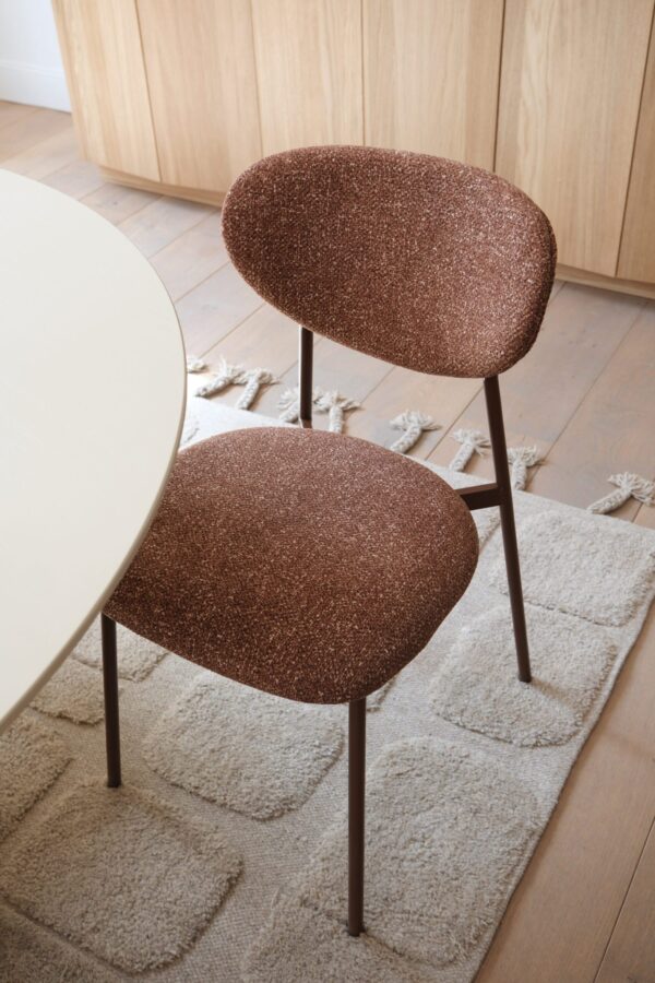 chaise moderne pour salle à manger