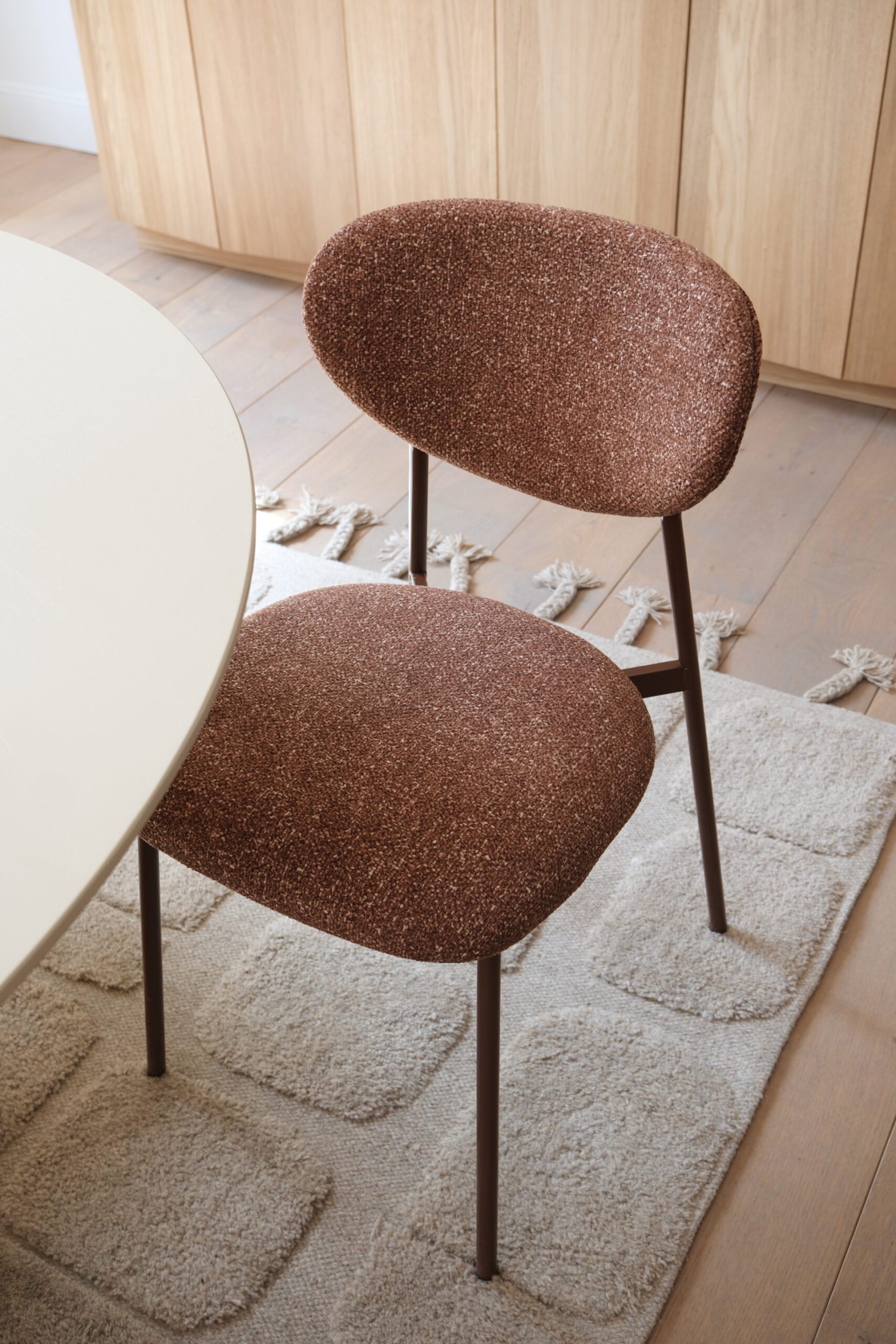 chaise moderne pour salle à manger