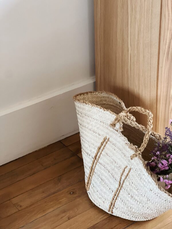 Panier en feuilles de palmier