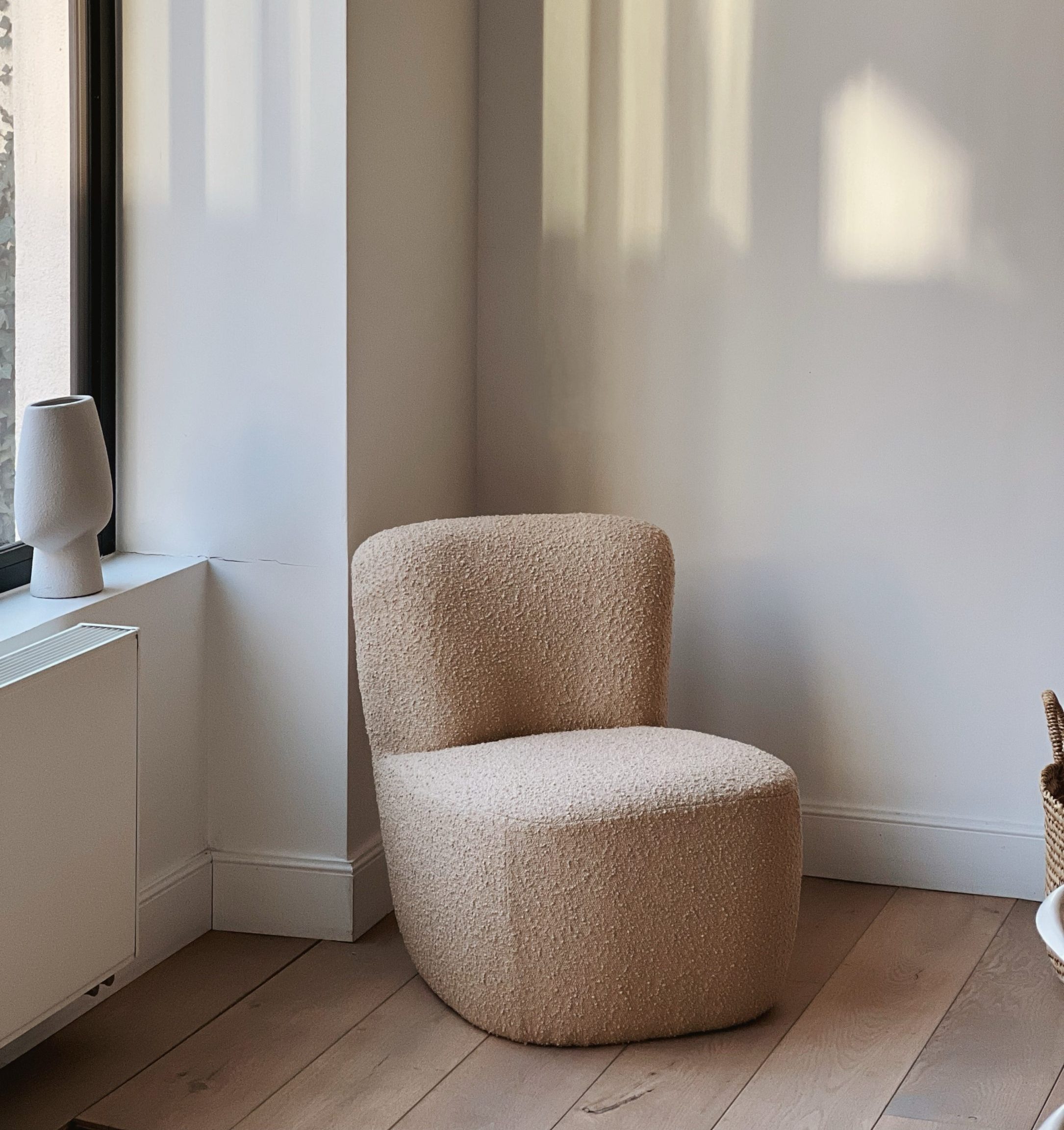 Fauteuil en tissu bouclette – Image 10